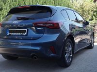Używany Ford Focus Titanium 125 KM (91 kW) 2023 Niebieski Sedan/Limuzyna