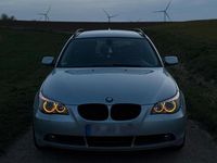 Gebraucht BMW 525 218 PS (160 kW) 2005 Grau Kombi