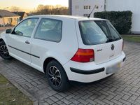 Gebraucht VW Golf IV 75 PS (55 kW) 2002 Weiß Limousine