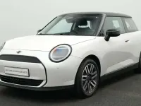 Gebraucht Mini Cooper Classic 135 kW (184 PS) 2025 Weiß Kleinwagen