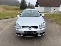 Gebraucht VW Golf V 116 PS (85 kW) 2007 Silber Limousine