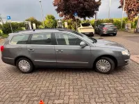 Gebraucht VW Passat 115 PS (84 kW) 2007 Grau Limousine