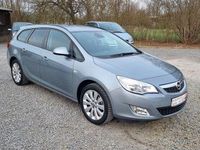 Gebraucht Opel Astra Design Edition 116 PS (85 kW) 2011 Silber Kombi
