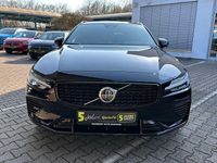 Neu Volvo V60 Plus 398 PS (292 kW) 2025 Schwarz Kombi