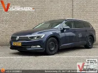 Gebraucht VW Passat Edition 150 PS (110 kW) 2015 Blau Kombi