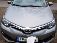 gebraucht Toyota Auris 1,2 Benzin 2015