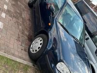 Gebraucht VW Golf IV 101 PS (74 kW) 2001 Blau Kleinwagen