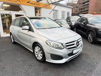Gebraucht Mercedes B220 177 PS (130 kW) 2015 Silber Van / Kleinbus