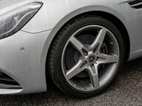 Gebraucht Mercedes SLC200 AMG 184 PS (135 kW) 2018 Iridium silber Cabrio