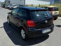 Gebraucht VW Polo 60 PS (44 kW) 2010 Schwarz Kleinwagen
