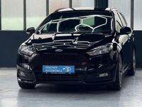 Second-hand Ford Focus ST 250 CP (183 kW) 2017 Negru Berlinǎ