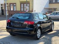 Gebraucht Audi A3 Ambiente 116 PS (85 kW) 2004 Schwarz Kleinwagen