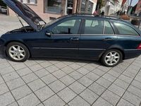 Gebraucht Mercedes C220 150 PS (110 kW) 2004 Blau Kombi