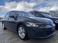 Gebraucht VW Golf VIII Life 150 PS (110 kW) 2023 Grau Limousine