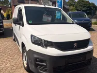 Gebraucht Peugeot Partner 75 PS (55 kW) 2019 Weiß Van / Kleinbus