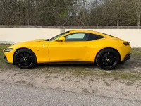 Second-hand Ferrari Roma 620 CP (456 kW) 2023 Galben Coupe