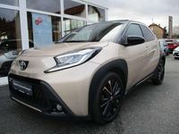 Gebraucht Toyota Aygo Style 72 PS (52 kW) 2023 Ginger beige/ dach schwarz Kleinwagen