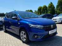 Gebraucht Dacia Sandero Essentiel 67 PS (49 kW) 2021 Blau Kleinwagen