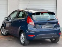 Gebraucht Ford Fiesta Titanium 101 PS (74 kW) 2015 Blau Kleinwagen