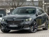 Gebraucht BMW 540 M Sport 303 PS (222 kW) 2026 Schwarz Limousine