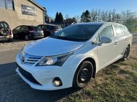 Gebraucht Toyota Avensis 147 PS (108 kW) 2012 Weiß Kombi