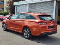 Gebraucht Hyundai i30 101 PS (74 kW) 2024 Orange Kombi