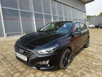 Gebraucht Hyundai i30 Comfort 120 PS (88 kW) 2023 Schwarz Kombi