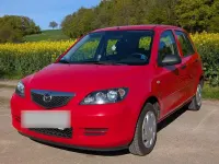 Usata Mazda 2 75 CV (55 kW) 2006 Rosso Utilitaria