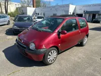 Używany Renault Twingo 58 KM (42 kW) 2003 Czerwony Hatchback