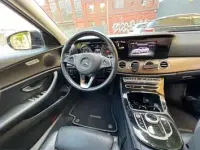 Gebraucht Mercedes E220 Exclusive 194 PS (142 kW) 2016 Blau Limousine
