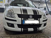 Gebraucht Suzuki Swift 92 PS (67 kW) 2010 Weiß Kleinwagen