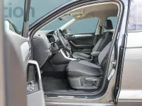 Gebraucht VW T-Roc 150 PS (110 kW) 2025 Grau SUV