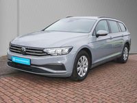 Gebraucht VW Passat Basis 122 PS (89 kW) 2022 Grau Kombi
