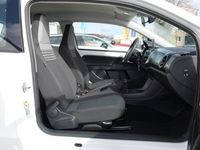 Second-hand VW up! Move 65 CP (47 kW) 2020 Alb Hatchback