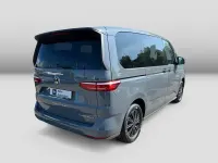Gebraucht VW Multivan Life 245 PS (180 kW) 2025 Grau Van / Kleinbus