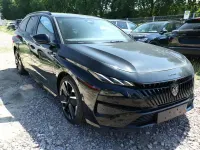 Neu Peugeot 308 SW GT 131 PS (96 kW) 2026 Perla nera schwarz metallic Kombi