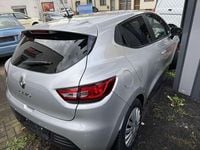 Gebraucht Renault Clio IV 73 PS (53 kW) 2017 Platingrau Van / Kleinbus