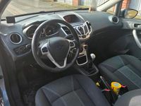 Gebraucht Ford Fiesta 65 PS (47 kW) 2009 Blau Kleinwagen