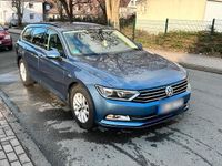 Gebraucht VW Passat 180 PS (132 kW) 2014 Blau Kombi