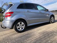 Gebraucht Mercedes B170 116 PS (85 kW) 2007 Silber Van / Kleinbus