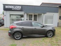 Gebraucht Ford Focus ST-Line 140 PS (102 kW) 2018 Magnetic Kleinwagen