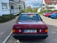 Gebraucht Mercedes 190 122 PS (89 kW) 1990 Rot Limousine