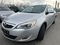 Gebraucht Opel Astra Design Edition 87 PS (63 kW) 2011 Silber Limousine