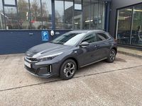 Neu Kia XCeed 116 PS (85 kW) 2025 Grau SUV