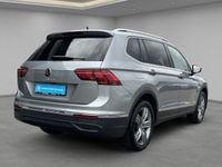 Gebraucht VW Tiguan Allspace Life 150 PS (110 kW) 2024 Pyritsilber metallic (metallic) SUV