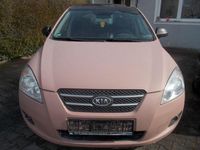 Gebraucht Kia Ceed 109 PS (80 kW) 2007 Gelb Kleinwagen