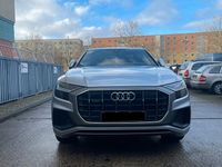 Gebraucht Audi Q8 S-Line 340 PS (250 kW) 2022 Silber SUV