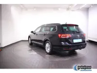 Gebraucht VW Passat Business 150 PS (110 kW) 2021 Schwarz / deep black (metallic) Kombi