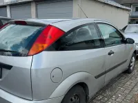 Gebraucht Ford Focus Trend 75 PS (55 kW) 1999 Grau Kleinwagen
