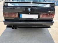 Gebraucht BMW M3 343 PS (252 kW) 1986 Schwarz Coupé